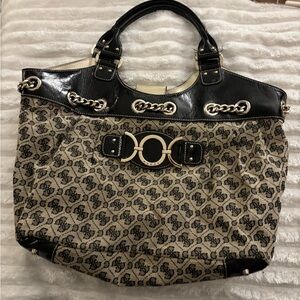 vintage Guess monogram canvas and black patent leather shoulder bag/tote.